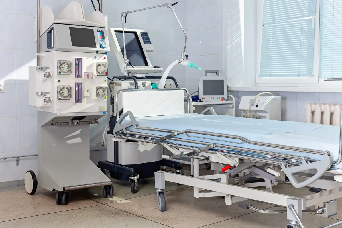 Cuidado crítico, terapia intensiva y urgencias médicas